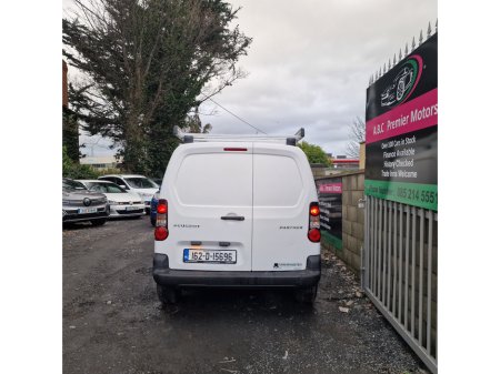 2016 Peugeot Partner  €5,450 thumbnail