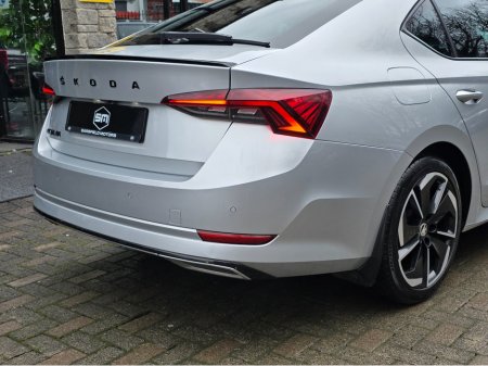 2024 Skoda Octavia 2.0 TDI 150 BHP SPORTLINE DSG. HUGE SPEC. FINANCE ARRANGED. SIMI. AA APPROVED. thumbnail