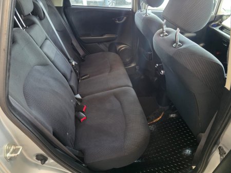 2013 Honda Fit GP1 CVT HYBRID 5DR AUTO DAA-GP1 €5,950 thumbnail