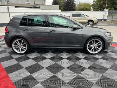 2019 Volkswagen Golf HIGHLINE 1.6 TDI MANUAL 5SPEED 5DR 115HP , FULL BLACK LEATHER , HEATED SEATS , SAT-NAV , PARKING SENSORS , CRUISE CONTROL , BRAND NEW 19