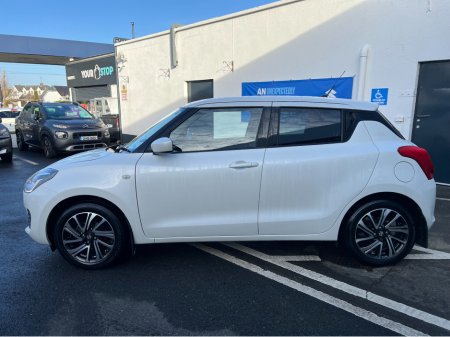 2023 Suzuki Swift 1.2 DUALJET HYBRID SZ-L €16,950 thumbnail