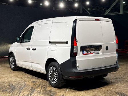 2023 Volkswagen Caddy MANUAL 2.0L TDI - PRICE €17450 EXCLUDING VAT €17,450 thumbnail