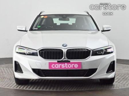 2023 BMW 3 Series - thumbnail 8