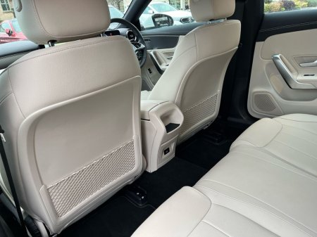 2025 Mercedes-Benz CLA Class - thumbnail 18