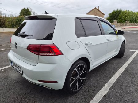 2018 Volkswagen Golf - thumbnail 3