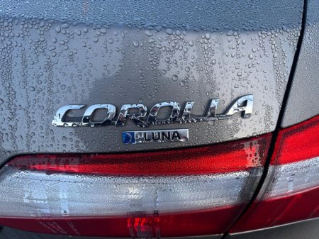 2015 Toyota Corolla - thumbnail 13