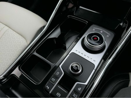 2023 Kia Sorento - thumbnail 20