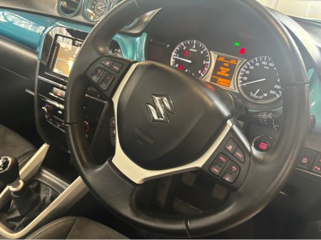 2019 Suzuki Vitara - thumbnail 8