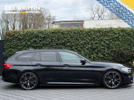2019 BMW 5 Series - thumbnail 2