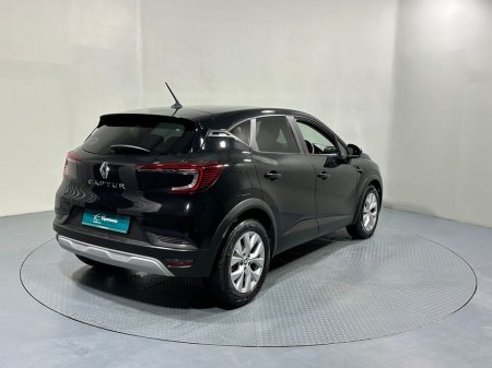 2022 Renault Captur Iconic Edition 1.0 Petrol 222 €17,250 thumbnail