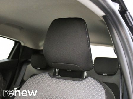 2025 Renault Clio - thumbnail 19