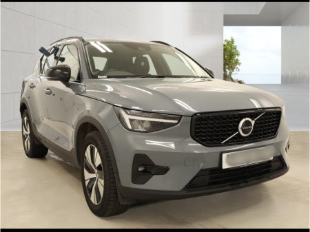 2022 Volvo XC40 2022 Plus Full Leather