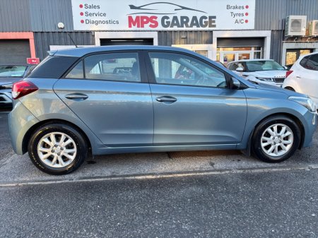 2016 Hyundai i20 - thumbnail 1