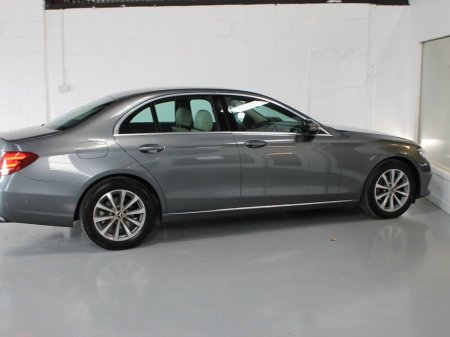 2018 Mercedes-Benz E Class - thumbnail 5