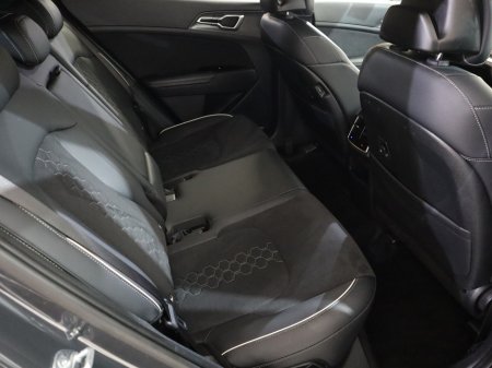 2024 Kia Sportage *1* GT-LINE PHEV 4X4 €37,995 thumbnail