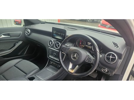 2016 Mercedes-Benz A Class - thumbnail 25