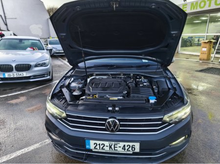2021 Volkswagen Passat ESTATE BUS 2.0 TDI MANUAL 6SPEED FWD AA Approved 1 Year Warranty €19,950 thumbnail