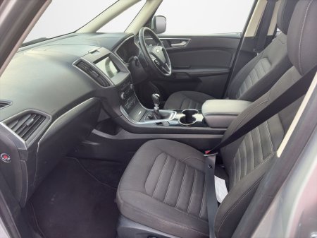 2018 Ford Galaxy "More room than your weekend plans and just as ready for the adventure" €20,888 thumbnail