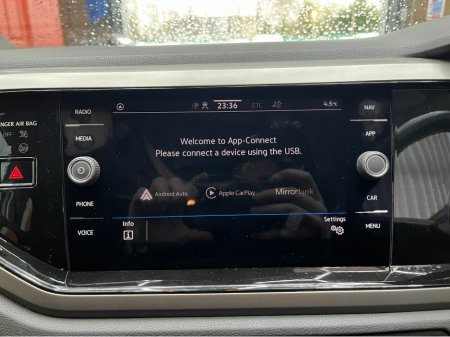 2021 Volkswagen Polo €19950 2021 VOLKSWAGEN POLO TSI CONFORT LINE 1.0 AUTOMATIC / CRUISE CONTROL / REVERSE CAMERA / APPLE CARPLAY AND MORE €19,950 thumbnail