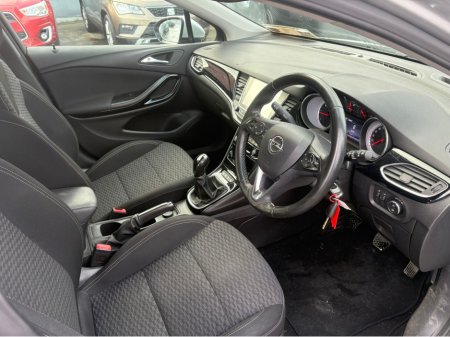 2018 Opel Astra ASTRA+ SRI 1.6 CDTI 110PS 5DR thumbnail