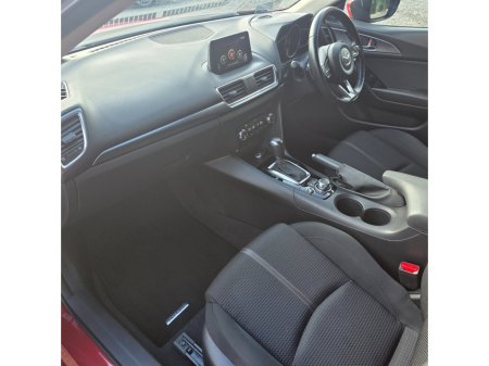 2016 Mazda Axela  €12,450 thumbnail