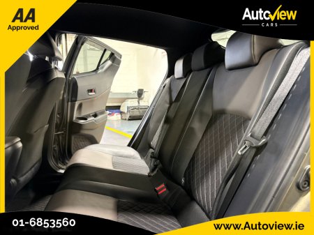 2020 Toyota C-HR 1.8 Self-Charging Hybrid Automatic. AA APPROVED // FINANCE & NATIONWIDE DELIVERY AVAILABLE // SIMI DEALER €23,995 thumbnail