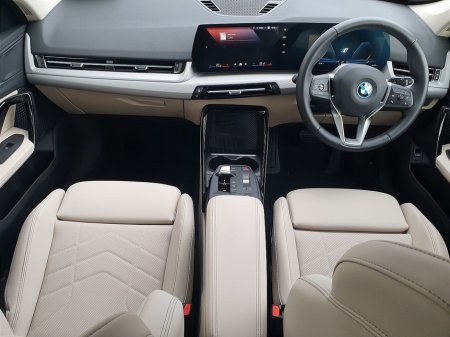 2025 BMW iX1 eDrive20 Sport €49,995