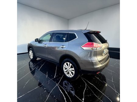 2016 Nissan X-Trail - thumbnail 8