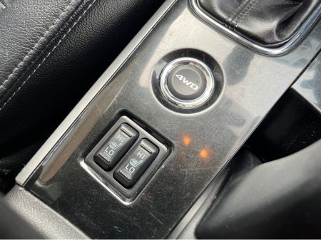 2018 Mitsubishi Outlander - thumbnail 17