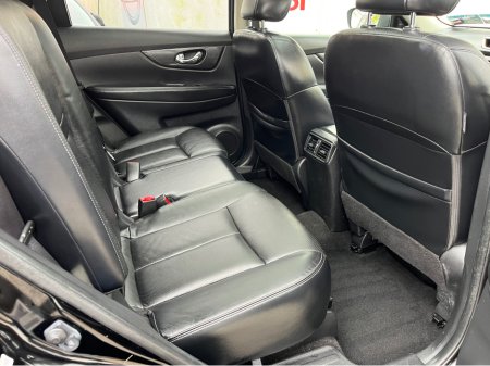 2017 Nissan X-Trail - thumbnail 17