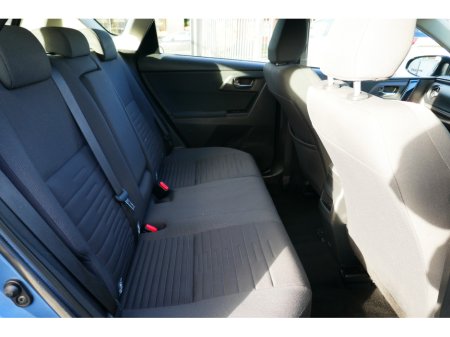 2015 Toyota Auris DIESEL 1.6 D-4D BUSINESS EDITION 110BHP €9,500 thumbnail