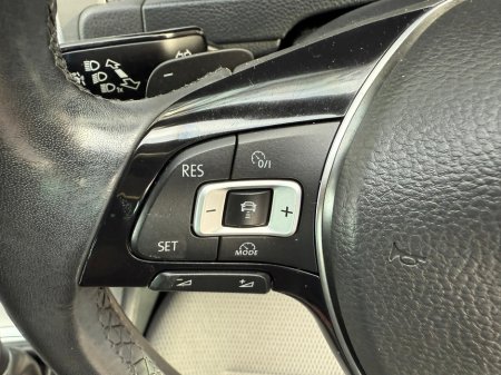 2016 Volkswagen Golf  €14,890 thumbnail