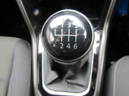 2019 Volkswagen T-Roc - thumbnail 33