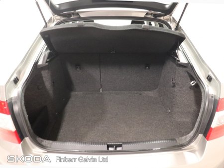 2016 Skoda Octavia AMBITION 1.6TDI 90HP €12,950 thumbnail