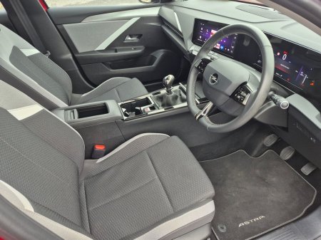 2024 Opel Astra - thumbnail 8