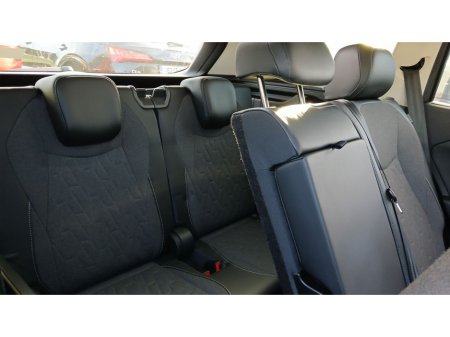 2025 Volkswagen Tayron - thumbnail 9