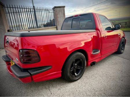 2000 Ford F150 SVT LIGHTNING AUTO thumbnail