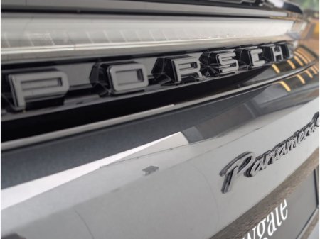 2025 Porsche Panamera Hybrid 4 - 4+1 Adaptive Cruise Control *ARRIVING SOON* €129,888 thumbnail