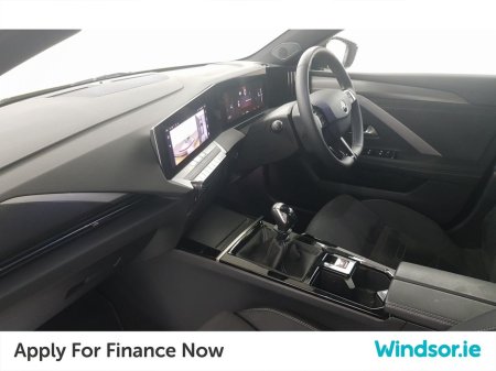 2024 Opel Astra GS 1.2 Turbo 130PS 6 Speed €27,995