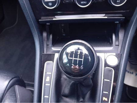 2016 Volkswagen Golf HIGHLINE 1.4 TSI MANUAL 6 SPEED FWD 150HP 5DR @ REDDY 2 DRIVE LTD €14,850 thumbnail