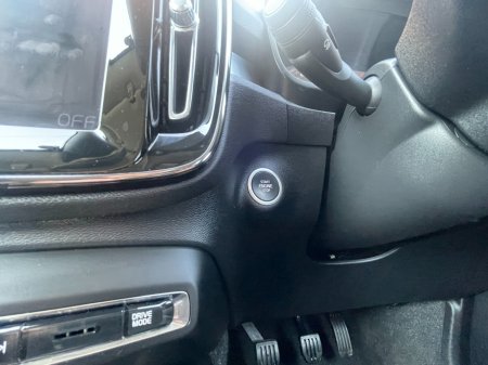 2020 Volvo XC40 - thumbnail 20