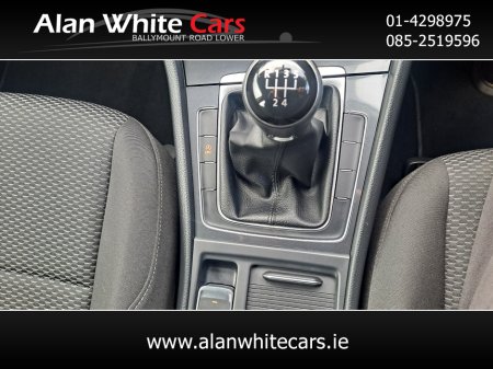 2018 Volkswagen Golf - thumbnail 40