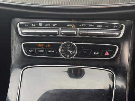 2017 Mercedes-Benz E Class - thumbnail 18