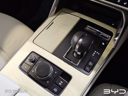 2023 Mazda CX-60 2.5P PHEV TAKUMI CON-P DRI-P AT €41,975 thumbnail