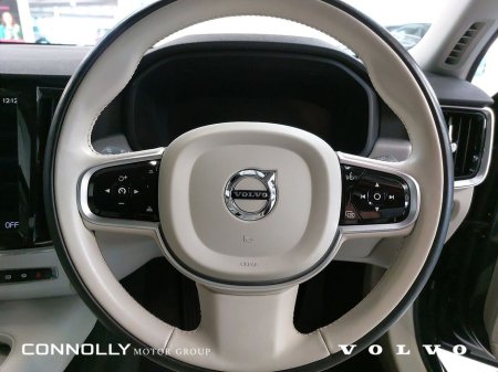 2020 Volvo V90 D4 Momentum Auto €384pm €34,945 thumbnail