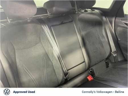 2025 Volkswagen ID.7 TOURER PRO PLUS *Demo Sale* €49,995 thumbnail