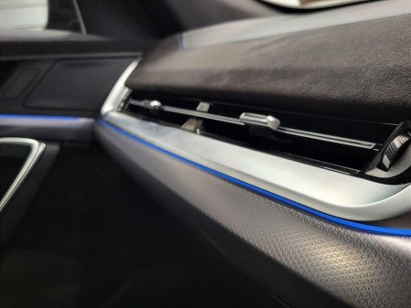 2025 BMW iX2 - thumbnail 24