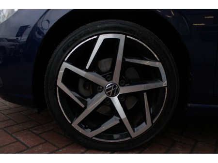 2021 Volkswagen Golf 1.5 TSI MHEV STYLE EDITION 150HP 5DR HATCHBACK AUTOMATIC // 1 OWNER CAR WITH ONLY 37,202 KM'S // WELL WORTH VIEWING // BUY WITH CONFIDENCE AA AND SIMI APPROVED DEALER 2026 // FINANCE ARRANGED // €25,950 thumbnail