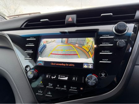 2020 Toyota Camry - thumbnail 27