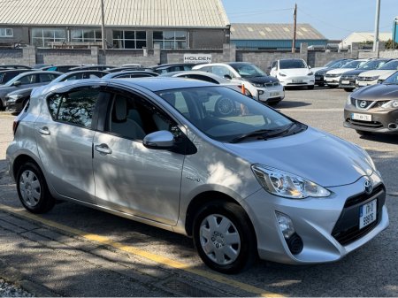 2017 Toyota Aqua - thumbnail 7